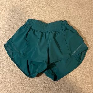 Lululemon Hotty Hot Shorts Color Tidewater Teal Size 2 Low rise 2.5